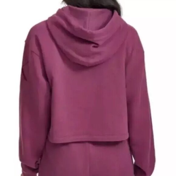 NWT Calvin Klein Jeans Women's Soft Pullover Cropped Hoodie Red Size M $60 3C666 - Picture 2 of 3